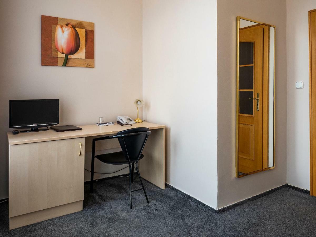 Hotel Olympia Česká Lípa Exteriér fotografie